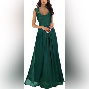 NWT Miusol Hunter Green Deep- V Neck Sleeveless Vintage Evening Maxi Dress